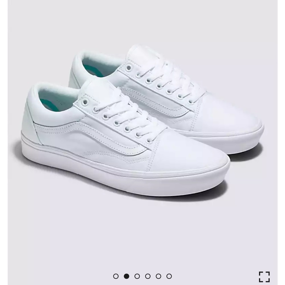 OLD SKOOL COMFY CUSH